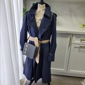 Used. Vintage. Burberrys Original trench coat. Missing belt.